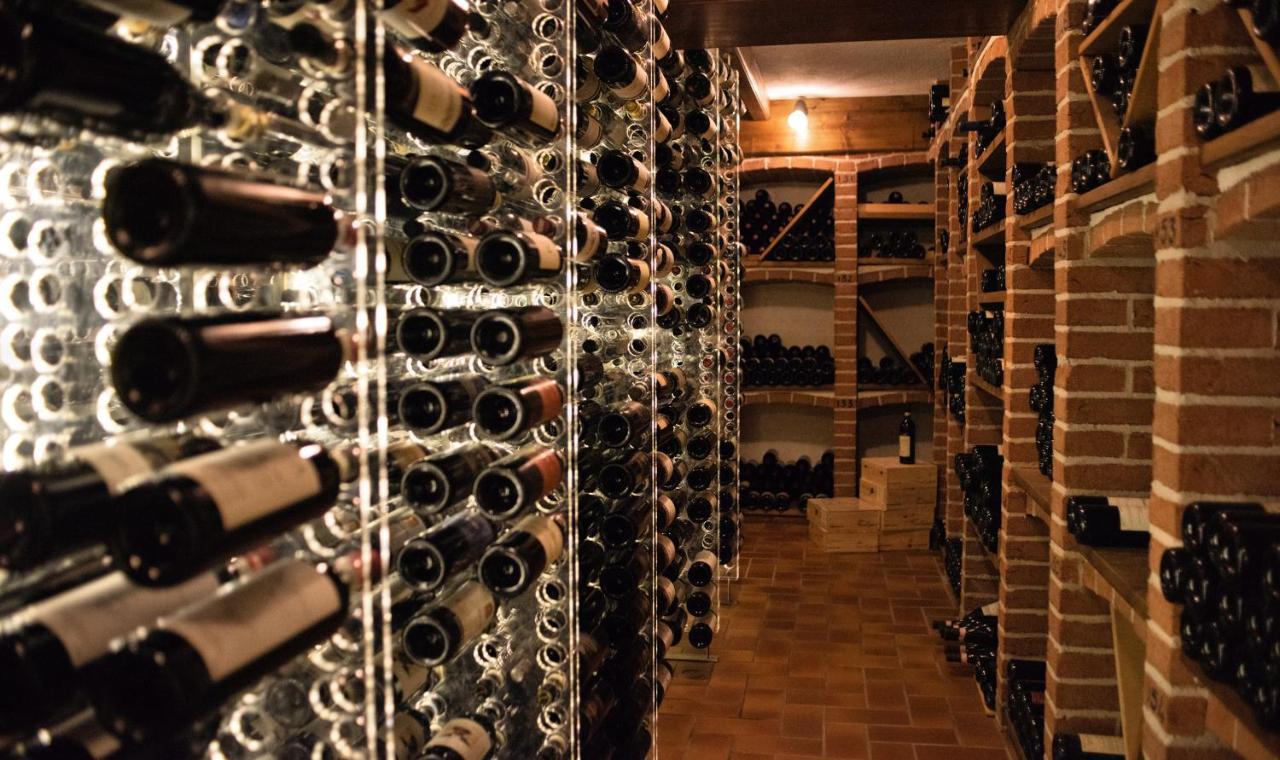 Felicin - Ristorante Albergo "Dimora Storica" Монфорте-д'Альба Екстер'єр фото