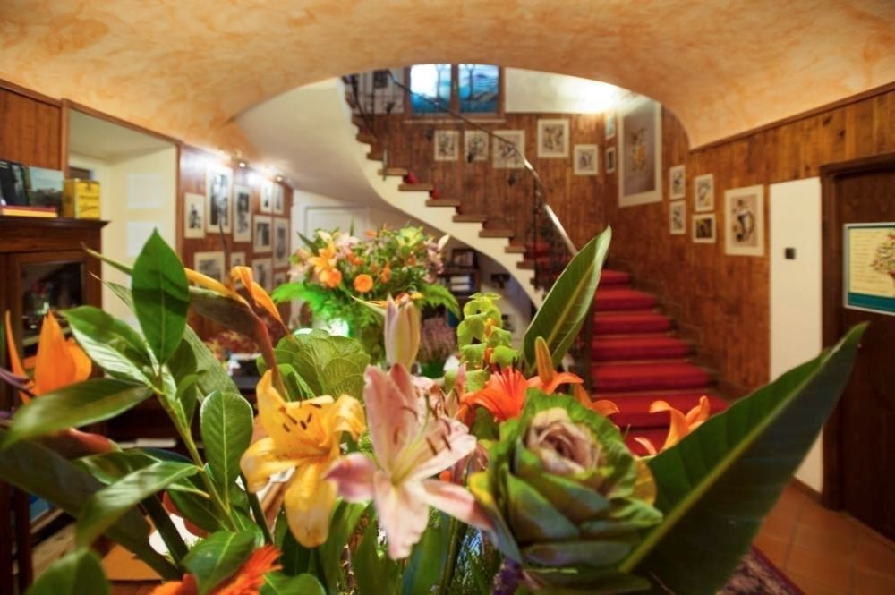 Felicin - Ristorante Albergo "Dimora Storica" Монфорте-д'Альба Екстер'єр фото