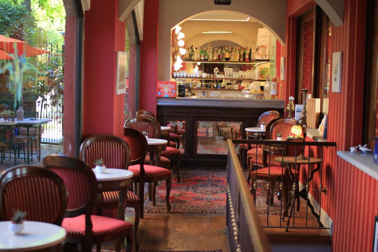Felicin - Ristorante Albergo "Dimora Storica" Монфорте-д'Альба Екстер'єр фото